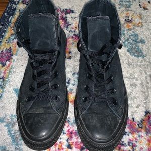 Black Hightop Converse